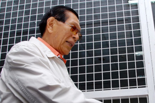 Sandiganbayan denies Enrile motion to junk plunder case