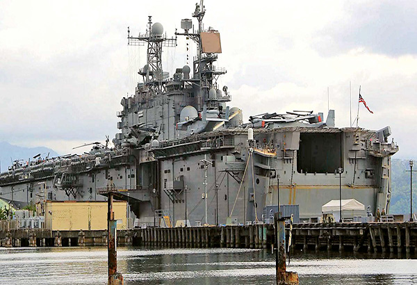 US bars warships from leaving Phl
