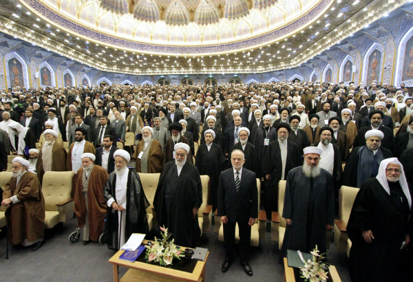 Muslim clerics meet in Iran to counter extremists