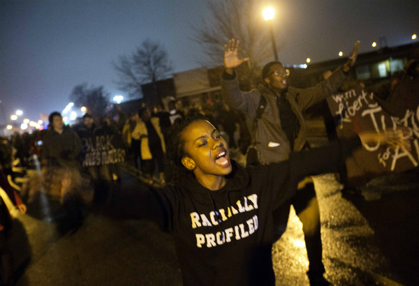 Thousands rally across US after Ferguson decision