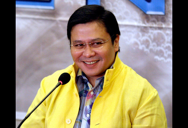 Jinggoy files 5 bills in detention