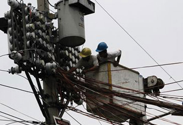 2 electrocuted in Ruby aftermath