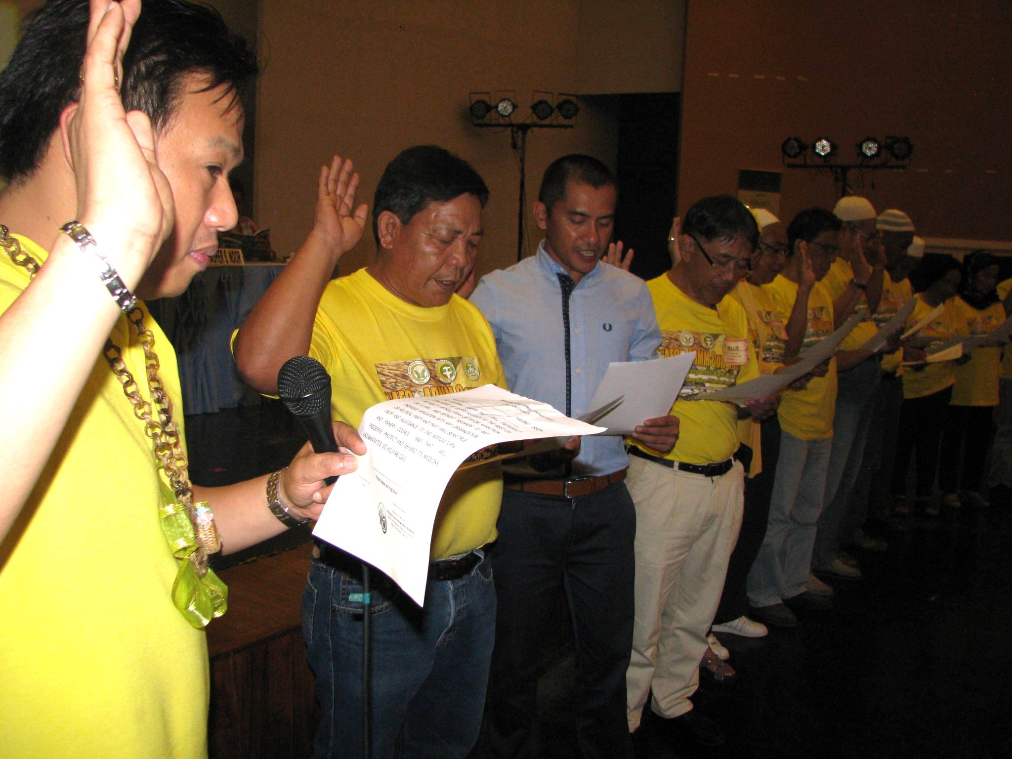 New agriculture and fisheries council officers take oath
