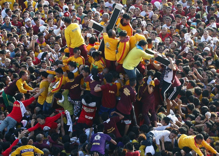1 dead, 84 medically treated as Nazarene procession starts