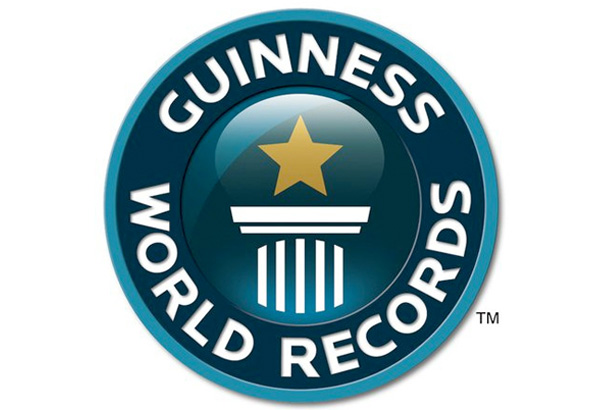 Ang Dating Daan Chorale breaks Guinness world record