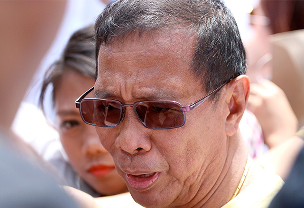 Binay slams administration for traffic woes