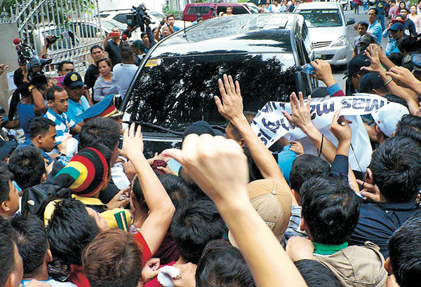 Pastor: No crime committed by INC in minister's sanction