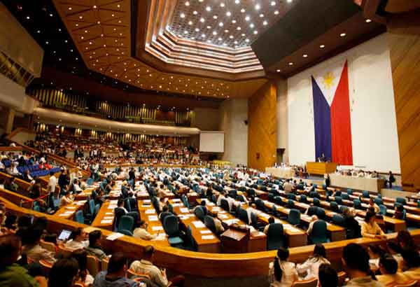 Bicol airport project faces 3-year delay &ndash; lawmakers