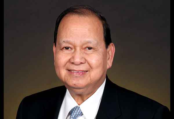 House honors &lsquo;Oishi man&rsquo; Carlos Chan for boosting Philippines-China relations
