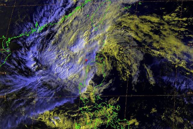 'Lando' weakens further, 17 areas still under warning signal