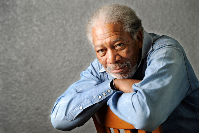 Actor Morgan Freeman unhurt after plane's unexpected landing