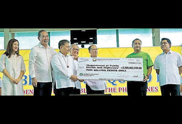 Noy, SB lead Pagcor gift-giving