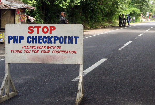 Checkpoints up in Albay town