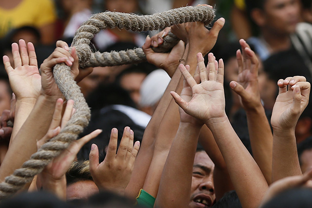 6 truckloads of garbage hauled from Quirino grandstand