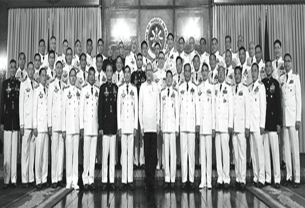 Noy swears in Iriberri, 52 other newly promoted generals