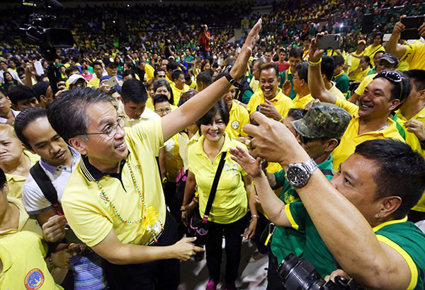Roxas confident of victory in May polls