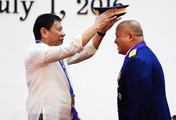 Duterte to appoint Bato dela Rosa as next BuCor chief