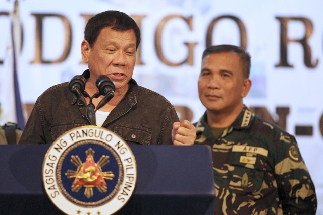 Duterte congratulates new AFP chief AÃ±o, offers post to Visaya