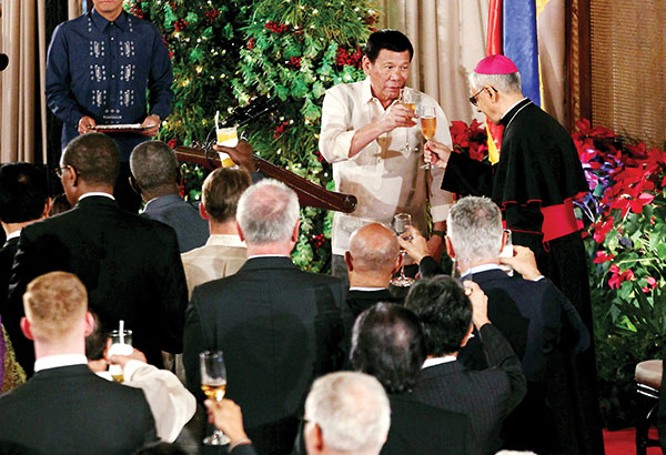 Duterte has invite to Pope's Day celebration, Saycon says