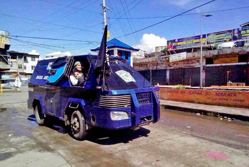 Armored van na ginamit ng Maute nabawi