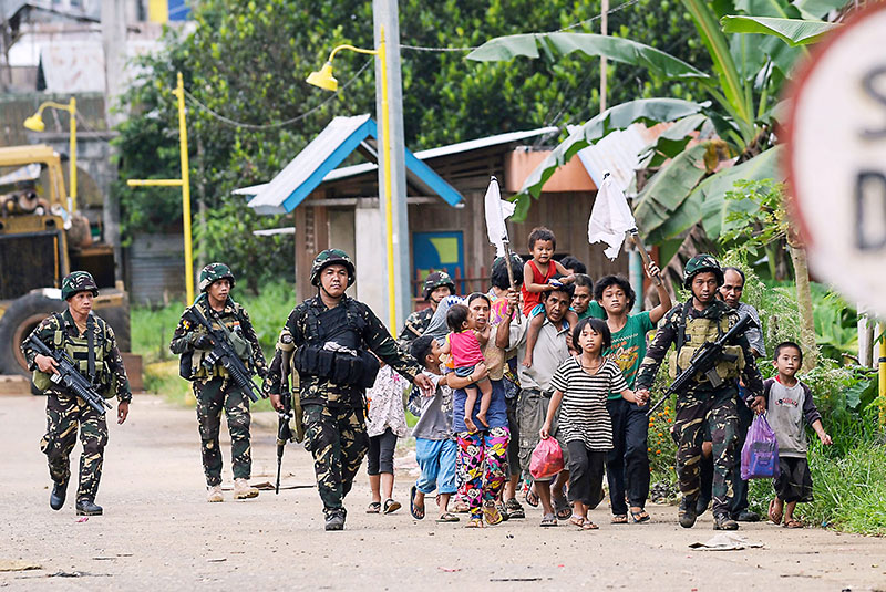 MILF volunteer,  rescue workers cited     