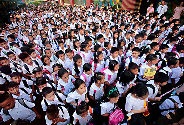 27 M students return to school  