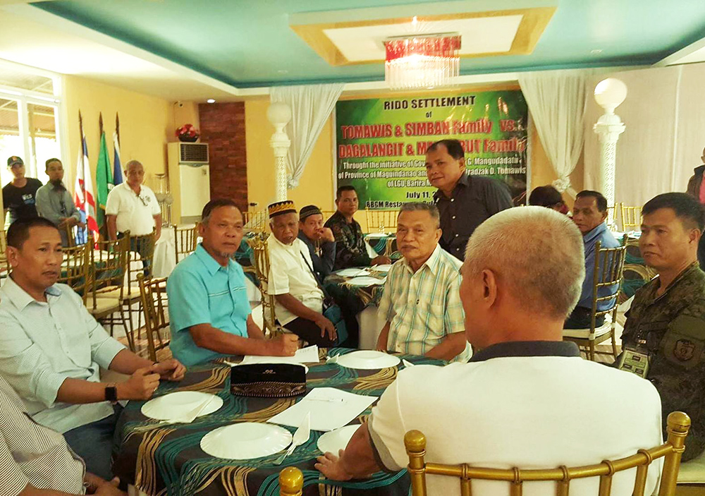 Maguindanao feuding clans end 20 years of conflict