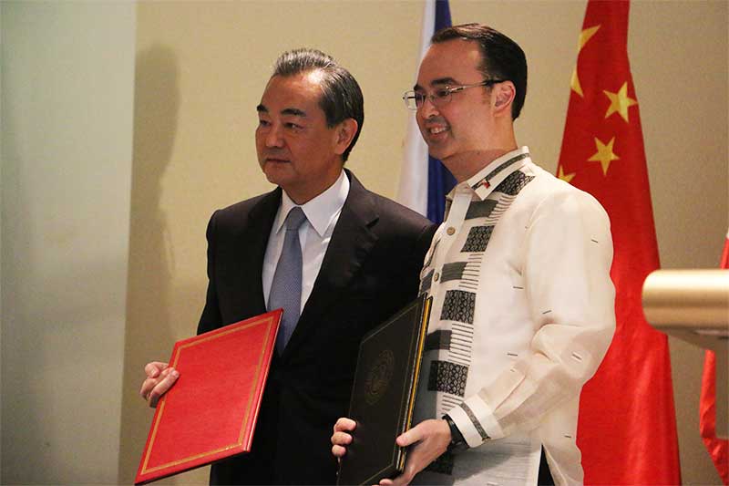 Philippines, China sign memo of understanding on cooperation
