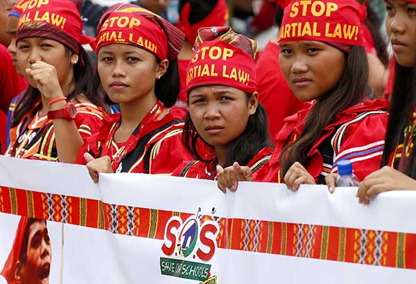 Retract remark to bomb lumad schools, Rody urged     