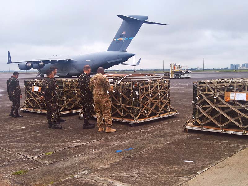 US delivers weapons for PAF amid Marawi siege