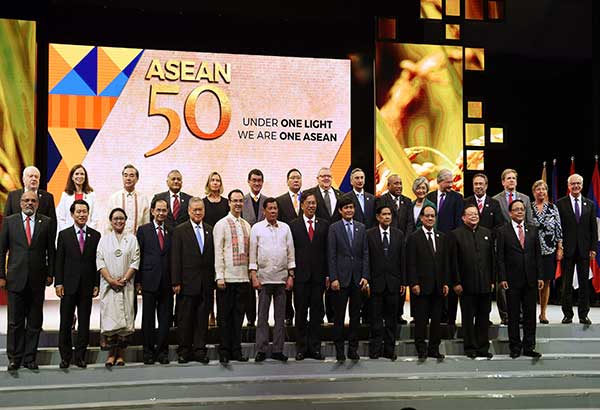 Asean vows to fight drug menace, terrorism