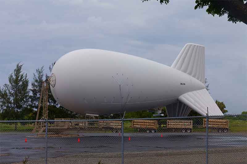 Philippine Navy receives radar blimp from US