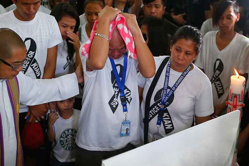 Kian's mom: Cops threatened witnesses