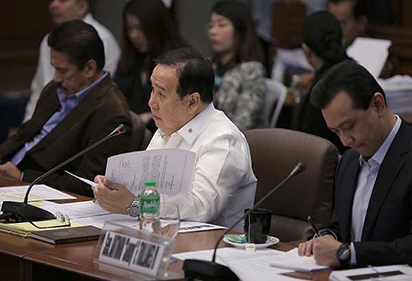 Trillanes files ethics complaint vs Gordon for 'unparliamentary acts, behavior'