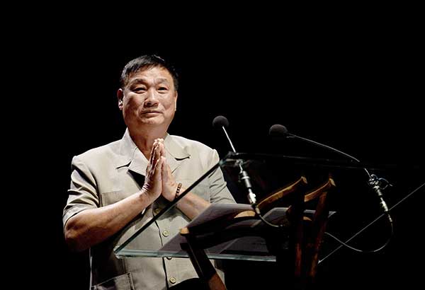 2017 Ramon Magsaysay Awards: Food from the heart: Singaporean feeds the poor, needy