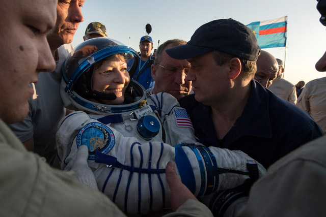 Record-breaking Astronaut Peggy Whitson returns to Earth