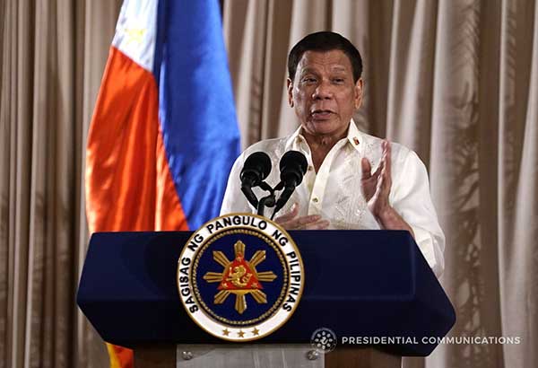 Duterte slams CHR chief: Are you a pedophile?   