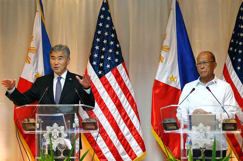 Philippines, US stage mock hijacking in counterterrorism drill