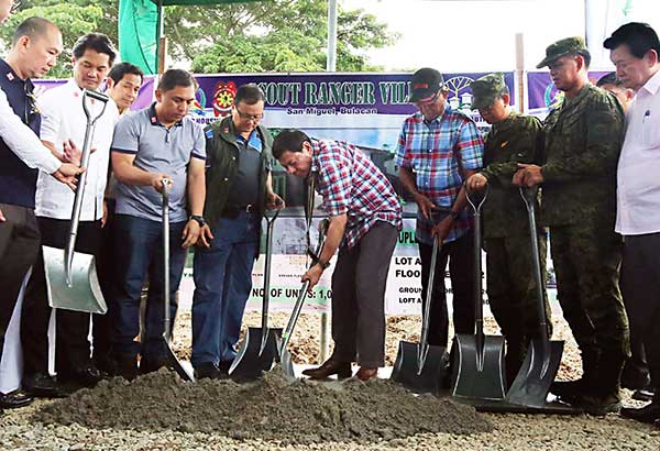   Rody unveils housing project for Army Scout Rangers     