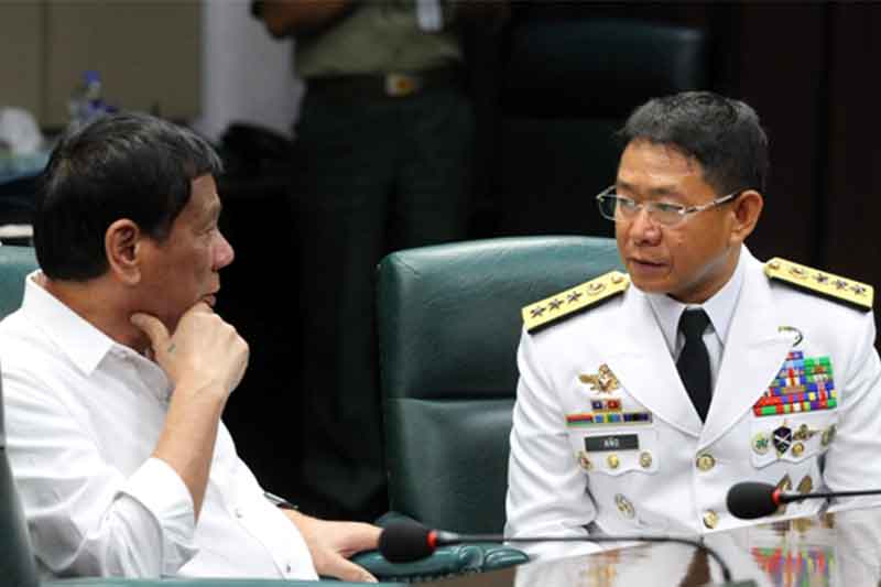 Duterte memerintahkan Año untuk membuat laporan perang narkoba untuk ICC
