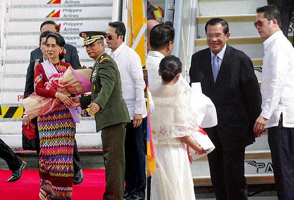 Early birds arrive at Clark for Asean summit     