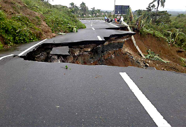 3 dead as Urduja pummels Visayas