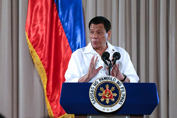 Duterte signs new law prohibiting gift checks with expiry date