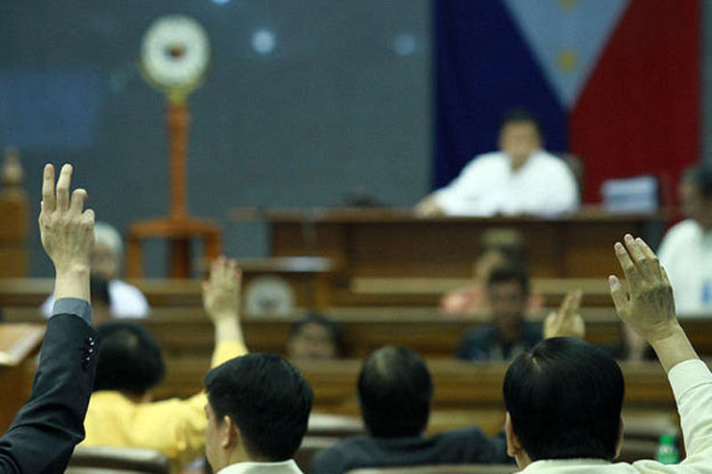 Senate panel wants ex-Comelec chief Andres Bautista arrested