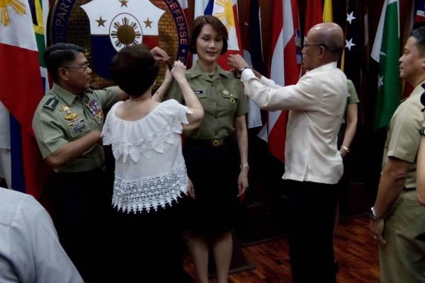 Bataan solon becomes countryâ��s first transgender military officer