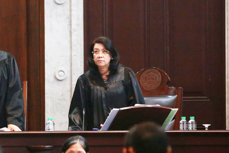 Supreme Court orders Sereno, JBC to explain CJ eligibility