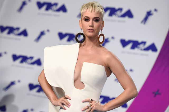 Nun involved in lawsuit with Katy Perry over convent dies