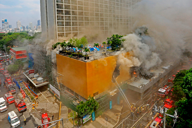 5 na patay sa Manila Pavilion fire, 1 kritikal