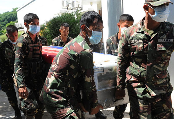 Leni seeks prayers for slain Marawi troopers