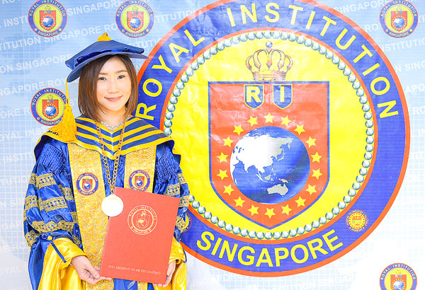 Nikki Tang awarded as Fellow of Royal Institute of Beauty Care, Singapore